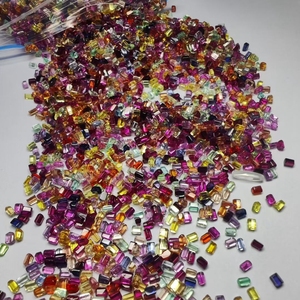 Precio al por Mayor de Piedras de Corindón Sintético con Corte Esmeralda Color Arcoíris para la Fabricación de Joyas - Product Image 4