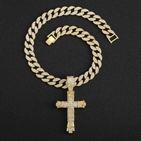 Chaîne cubaine de 15 mm de largeur avec pendentif croix à grosse boucle en alliage et strass hip-hop