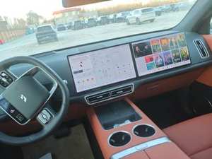 Li Auto L6 Pro 2025 Hybride Turbo, SUV Familial, Conduite à Gauche, Jantes R20, Toit Panoramique, Modèle Économique, Spacieux 5 Places, Double Moteur, Transmission Intégrale, <span class=keywords><strong>Occasion</strong></span> - Product Image 6