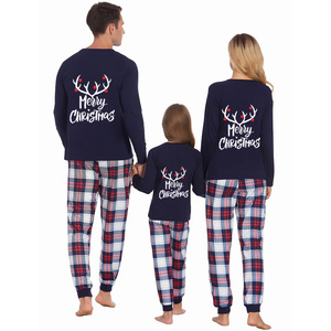 Proveedor gran oferta acogedora ropa de dormir de Navidad familia pijama de 3 piezas conjunto blusa informal estampado a cuadros cintura elástica pantalones de punto Navidad - Product Image 2
