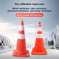 Conos de Tráfico Reflectantes de PVC Modelo A037 - Barreras de Seguridad para Advertencia de Tráfico y Bloqueo de Carreteras, Postes de Prohibición de Estacionamiento, Hechos en China Continental