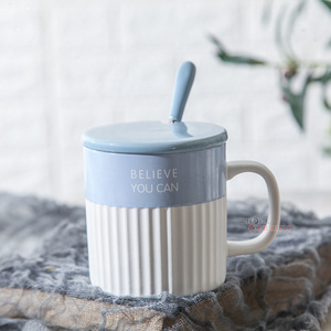 350ml <span class=keywords><strong>un</strong></span> grado en relieve de Color sólido de doble acristalamiento de taza de <span class=keywords><strong>café</strong></span> de cerámica con tapa y cuchara logotipo perso - Product Image 4