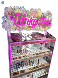 Présentoir <span class=keywords><strong>de</strong></span> cosmétiques au détail personnalisé étagère en acier design <span class=keywords><strong>miroir</strong></span> LED avec MDF acrylique pour vitrine <span class=keywords><strong>de</strong></span> magasin <span class=keywords><strong>de</strong></span> présentation - Product Image 2