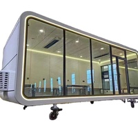 Maison préfabriquée moderne Apple Cabin, capsule spatiale, maison mobile avec fenêtres panoramiques pour chambre d'hôtes de complexe hôtelier, retraite dans le jardin