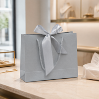 Sac cadeau de luxe en papier kraft fait main, recyclable, biodégradable et écologique, avec logo personnalisé, ruban, nœud et poignées en corde pour boutique