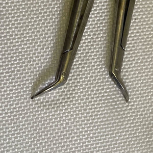 Ciseaux corneaux universels personnalisés avec logo du fabricant de premier plan, nouveau design, ensemble d'instruments courbés en acier inoxydable, manuel, prix compétitif - Product Image 5