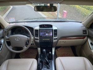 Toyota Prado de <span class=keywords><strong>Segunda</strong></span> <span class=keywords><strong>Mano</strong></span>, Modelo 2006, 4.0L VX, SUV Mediano-Grande, 8 Asientos, Vehículo Usado de Gasolina - Product Image 4