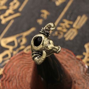 Bullhead patung kuningan rantai kunci liontin DIY buatan tangan aksesoris gantung kerajinan - Product Image 4