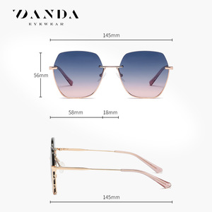 Gafas de Sol Danda JS8563 Rectangulares con Montura Completa, Lentes Degradadas, Protección UV400, Unisex, Moda - Product Image 2