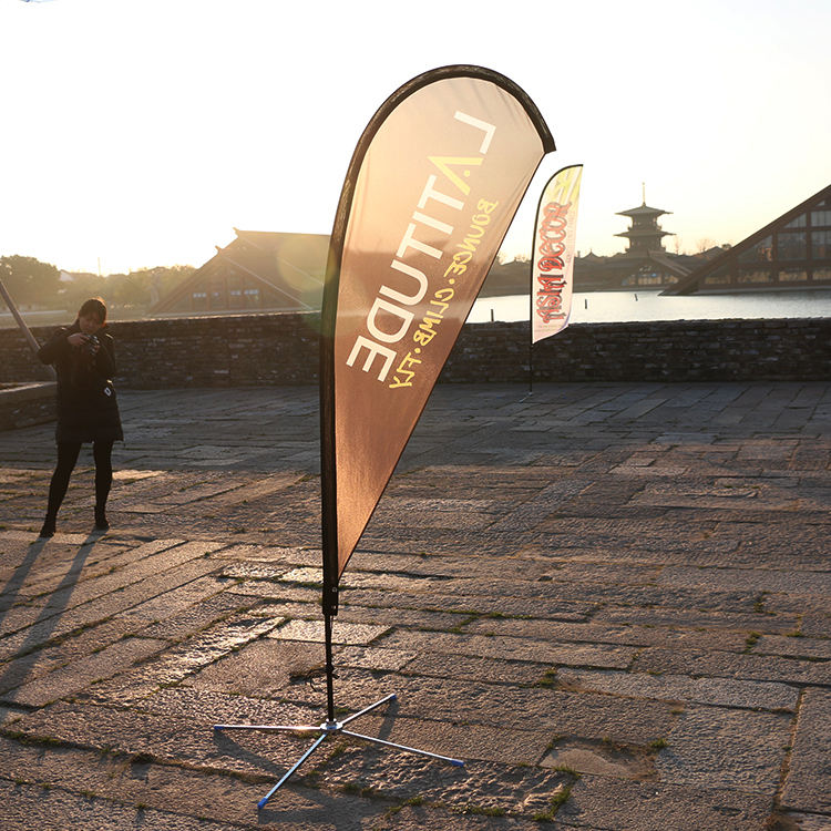 การพิมพ์ด้านเดียวธงรูปหยดน้ำตา