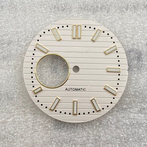Cadran NH38 de 30,5 mm Vert Lumineux Intense pour Montre au Design <span class=keywords><strong>Nautilus</strong></span> avec Surface Creuse, Spécifiquement pour l'Application NH35 - Product Image 3