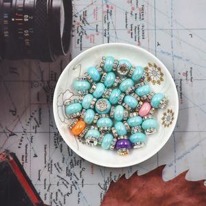 Nouvelle annonce grand trou strass acrylique entretoise perles breloques décoratives colorées pour la fabrication de bijoux bracelet à bricoler soi-même collier artisanat - Product Image 3