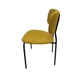 Offre spéciale <span class=keywords><strong>Chaise</strong></span> de salle à manger en velours <span class=keywords><strong>jaune</strong></span> de luxe Design moderne de style français avec fonction de refroidissement Salle à manger Restaurant - Product Image 1