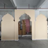 Décoration de scène de mariage, arche en PVC blanc moderne et populaire, support de toile de fond, accessoires d'arche personnalisés pour les événements festifs