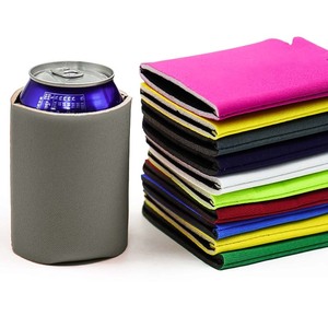 Bolsas enfriadoras de latas de neopreno personalizadas, soportes rechonchos de cerveza a todo color de 12oz con impermeabilización, impresión por sublimación, tamaño Regular - Product Image 1