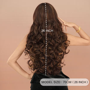 شعر مستعار فرنسي طويل مجعد صناعي عالي الجودة مع ذيل بني أومبرى وجوانب مقسومة شعر اصطناعي بجذور داكنة للاستخدام اليومي للسيدات - Product Image 4