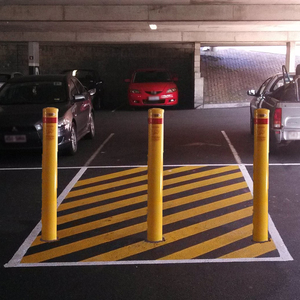 عمود تحذير أصفر مخصص للسلامة على الطرق، حاجز ثابت من الفولاذ المقاوم للصدأ لمواقف السيارات - Product Image 4