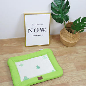 Perro Teddy Bichon Bulldog Moderno Sólido Verano Refrigeración Transpirable Ecológico Mascota Seda de hielo Estera Cama fresca Almohadilla para dormir - Product Image 2