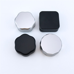 Premium Aluminum Herb Grinder Smoke Effect CNC Metal Smoking Shop Accessories - Product Image 4