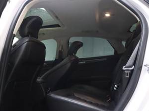 Vente en gros de <span class=keywords><strong>Ford</strong></span> <span class=keywords><strong>Mondeo</strong></span> EcoBoost <span class=keywords><strong>2018</strong></span> d'occasion Smart Control Country V Fashion 180 SUV R17 Automatique Electrique Hybride Options 2019 - Product Image 3