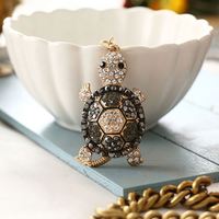 Porte-clés mignon en forme de tortue en strass, porte-clés en métal en forme de tortue de mer, accessoires pour sac, pendentif, porte-clés scintillant en forme de tortue