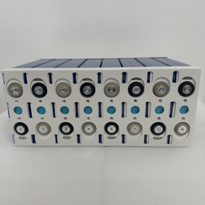 8S1P 24V 100Ah <span class=keywords><strong>105Ah</strong></span> Pack de <span class=keywords><strong>batterie</strong></span> au lithium rechargeable Lifepo4 <span class=keywords><strong>105ah</strong></span> <span class=keywords><strong>Batterie</strong></span> pour AGV/système de secours d'énergie/<span class=keywords><strong>camping</strong></span>-<span class=keywords><strong>car</strong></span> - Product Image 5