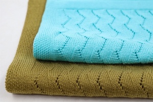 Fil mélangé Lion Brand 2/32nm, 50% Coton 50% Lyocell, doux, respirant, poids Worsted, pour tricot confortable, mélange bambou durable pour artisanat - Product Image 5