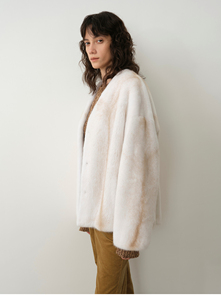Cappotto Invernale da <span class=keywords><strong>Donna</strong></span> 2026, Design Lussuoso e Caldo, Personalizzabile, Collo Lungo, Taglio Dritto, Pelliccia con Fodera in Seta, Vendita all'Ingrosso - Product Image 2