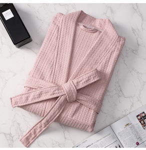 Venta al por mayor personalizado 5 estrellas Logo <span class=keywords><strong>Albornoz</strong></span> Spa de lujo Hotel bata Kimono blanco helado Color Rosa <span class=keywords><strong>piscina</strong></span> mujeres verano Waffle Bata - Product Image 6