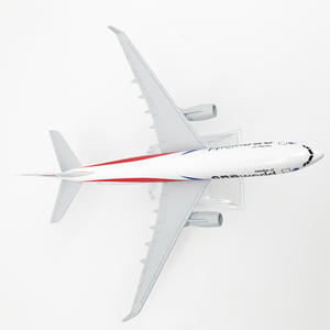 Modèle d'avion en alliage <span class=keywords><strong>Malaysia</strong></span> Airlines 330 de 16 cm – Ventes du fabricant, produits transfrontaliers les plus vendus à l'étranger, prend en charge les motifs - Product Image 4
