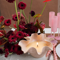 Bougie parfumée en cire de soja, rose et violet mat, en céramique, à bords festonnés, pour la relaxation, les soins personnels, un cadeau spa.
