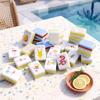 Tuiles de Mahjong Personnalisées de Luxe Thème Plage Flamant Rose Bleu Clair 160 Pièces en Acrylique Écologique Durable avec Tapis Lotus Blanc Mahjong Américain