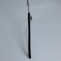 Cintres à vêtements et cintres à manteaux modernes en plastique avec crochet antidérapant, supports de rangement portables