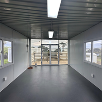Maison préfabriquée modulaire à haute durabilité et au design créatif unique, idéale pour les espaces commerciaux, de bureau ou les lieux de réputation en ligne.