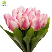 Prix d'usine 12 têtes de fleurs artificielles en tissu de soie Tulipe Bulbes de tulipe pour la décoration