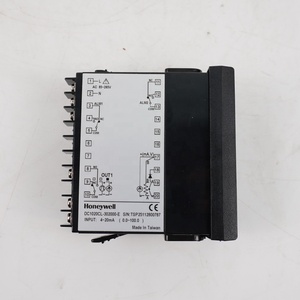 Contrôleurs numériques polyvalents Honeywell DC1020Cl-302000-E, pour brûleurs de chaudière - Product Image 3