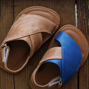 Trẻ Em Đáy Phẳng Da Chính Hãng Chống Trơn Trơn Dây Đeo Mắt Cá Chân Dép Mùa Hè Mới Màu Rắn Bé Trai Thời Trang - Product Image 2