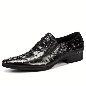 Zapatos de Cuero de Negocios para Hombre Hechos a Medida de Alta Calidad con Suelas Gruesas, Hechos de Cuero Genuino - Product Image 3