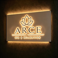 Lettres en relief LED pour enseignes de magasin en extérieur, logo en acrylique 3D, enseigne rétroéclairée par LED, enseignes électroniques illuminées