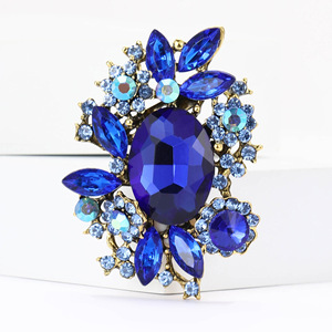 Joyería de Regalo Elegante de Alta Gama, Accesorios Versátiles para Mochila de Lujo Ligero, Exquisito Pin de Joyería con Diamantes de Imitación para Mujer, para Banquete - Product Image 5