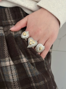 Anelli di lusso alla moda multistile stile <span class=keywords><strong>amore</strong></span> alla moda argento lucido <span class=keywords><strong>con</strong></span> placcatura in oro accessori di lusso per festa di fidanzamento tutti i giorni - Product Image 6