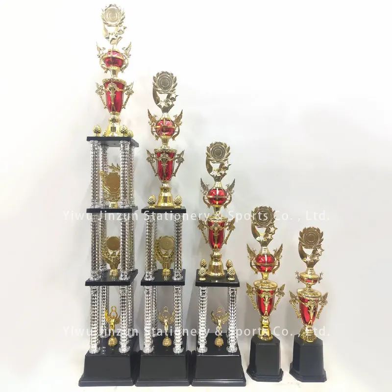 Groothandel Custom Gold Kleurrijke Crystal Trofee Sport Evenement Luxe Kampioen Trofee 4 Kolom