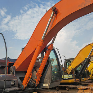 รถขุดฮิตาชิ ZX 240 รุ่นปี 2020 ขนาด 24 ตัน มือสอง ราคาถูก ขายดี พร้อมเครื่องยนต์ทรงพลังและประสิทธิภาพดี - Product Image 6