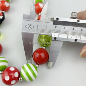 Navidad <span class=keywords><strong>Grinch</strong></span> lindo grueso Bubblegum collar verde raya mezcla 20mm cuentas collar fotos vestir joyería para niñas - Product Image 5