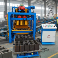 Ligne de production de blocs de béton, de pavés et de bordures automatiques QT4-25 à moteur diesel, triphasée, en promotion
