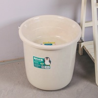 Set Perlengkapan Asrama Mahasiswa Grosir Custom, Ember dan Baskom Plastik Daur Ulang 13-26L Warna-warni Tahan Lama, Set Kamar Mandi Rumah Tangga Dengan Tutup