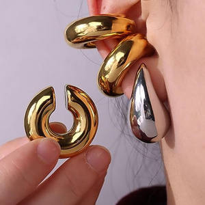 Pendientes de aro de acero inoxidable chapados en oro Luoyan para mujer, y <span class=keywords><strong>sin</strong></span> níquel resistentes al agua, pendientes gruesos <span class=keywords><strong>sin</strong></span> Piercing - Product Image 1