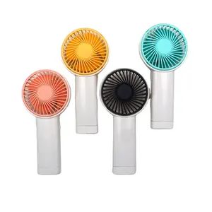 Mini ventilatore portatile piccolo ventilatore con 7 colori luci a LED 3 velocità regolabili ventola ricaricabile a batteria per bambini