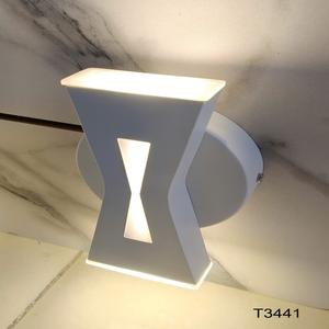 Lámpara de Pared Moderna Minimalista LED para Exteriores con Control de Botones, Metal, Vietnam Lumetal, 3000K (Blanco Cálido), IP65, CA 100V-240V - Product Image 1