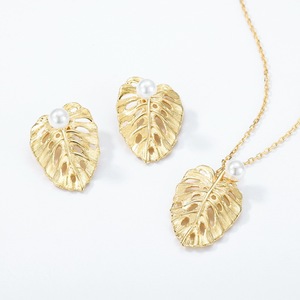 Exquisite High-End gebürstete Blatt Zirkon Anhänger Halskette Frauen Französisch <span class=keywords><strong>Retro</strong></span>-Stil S925 Silber vergoldet Choker Light Luxus - Product Image 3